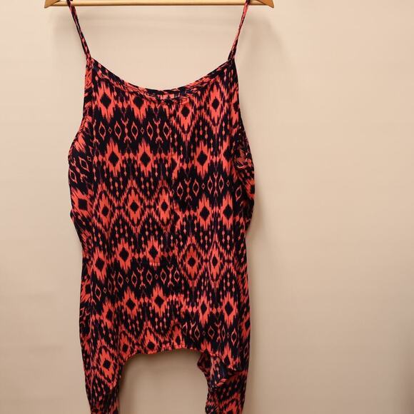 Ultra Teeze Size 3X Sun Top Assymetric Hem Sleeveless Drapes Nice - Picture 7 of 12